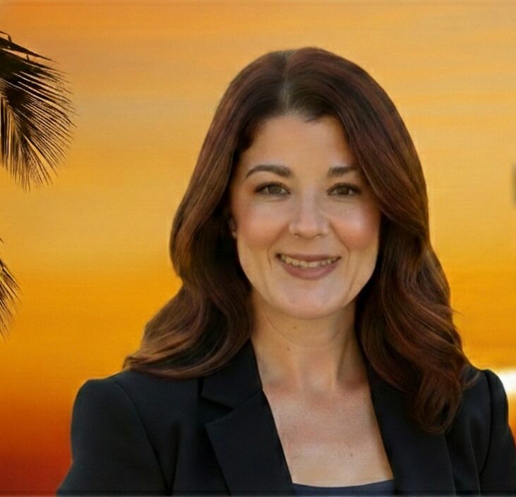 Amanda Bayne, Office Manager at Florida Document Specialists, providing expedited apostille, online notary, and FBI fingerprinting services in Daytona Beach